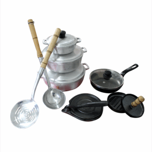 Trio de calderos 6,4,0 +Sarten 16cm +Pataconera + Prensa de carne+ Espumadera + Cucharon