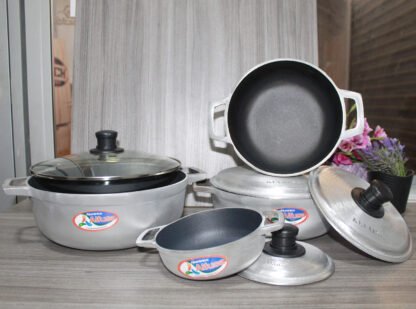 Set de Calderos Antiadherente 13-17-22-24 cm - Imagen 2